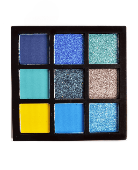 Bella Forever Heart Obsessions Collection Eyeshadow Palette- Sapphire