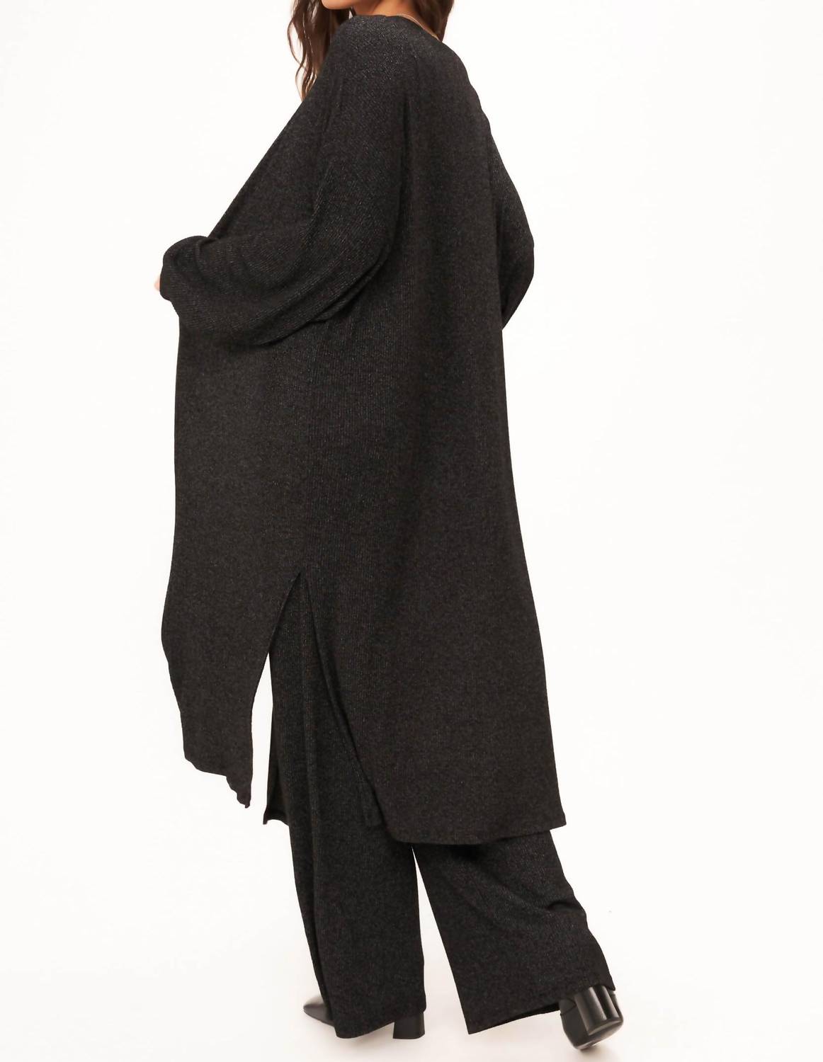 Catch Flights Maxi Rib Cardi In Black