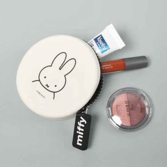 p + g design: Curun Miffy White Round Pouch